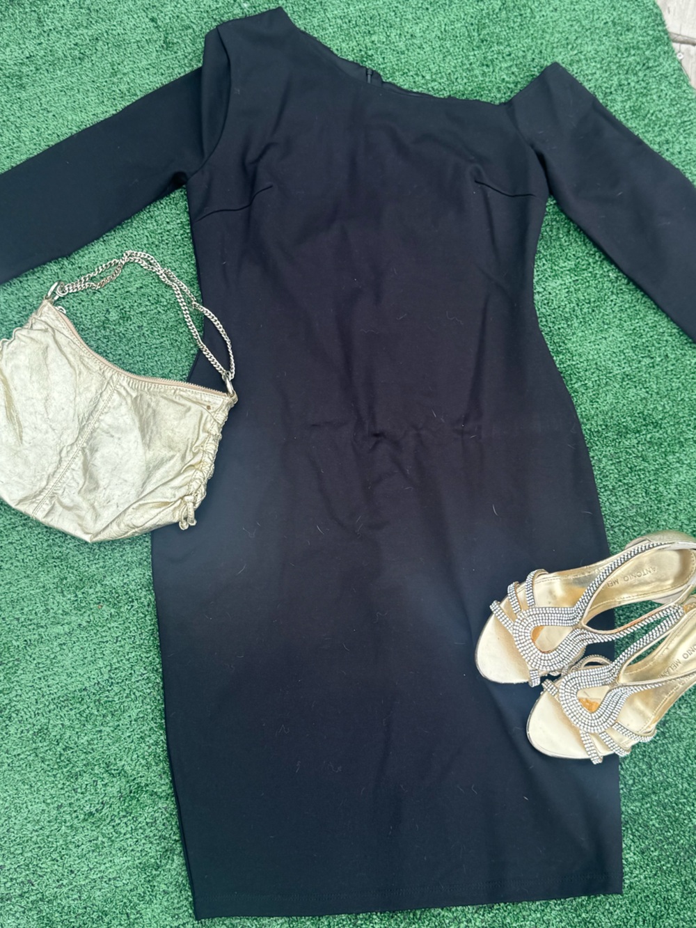 Lulus Black Long-Sleeve Sheath Dress